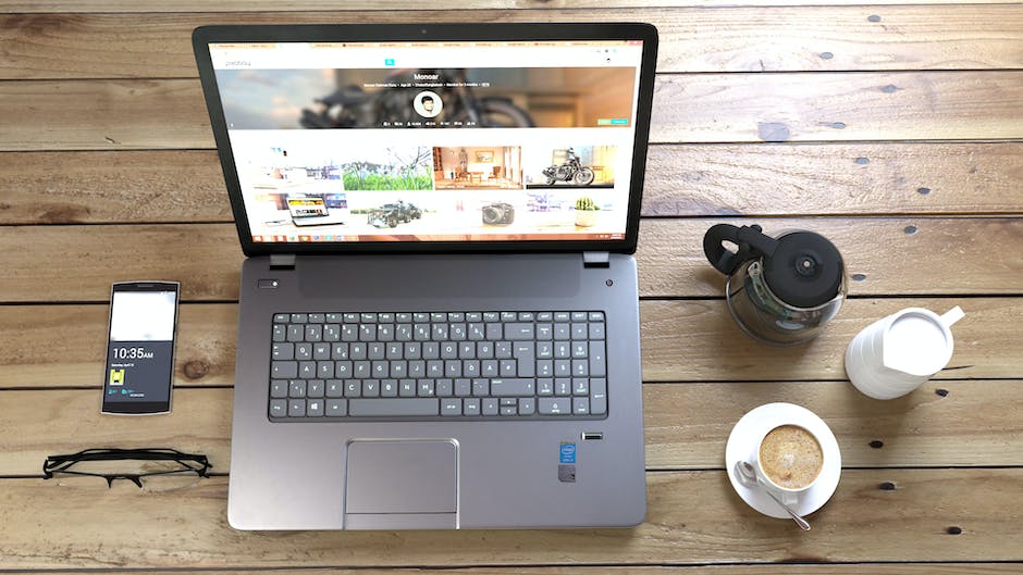 An image depicting a sleek and fast optimized website, designed to deliver a user-friendly experience to visitors with dashes instead of spaces